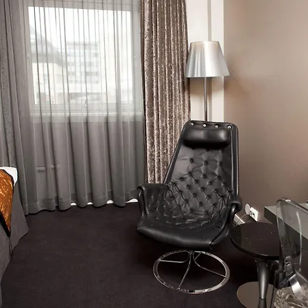 فندق Clarion Ernst 4*