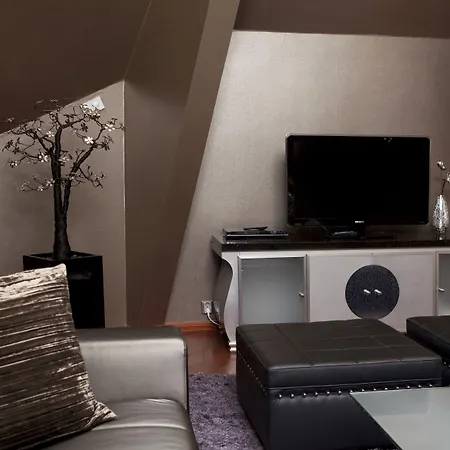 فندق Clarion Ernst 4*