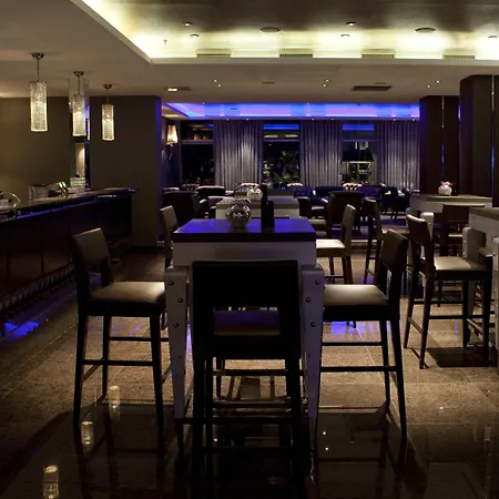 فندق Clarion Ernst 4*
