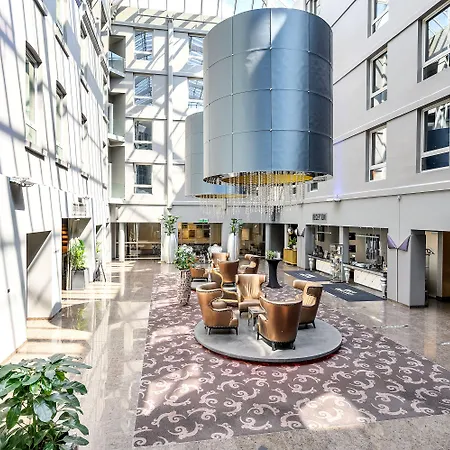 Hotel Clarion Ernst 4*