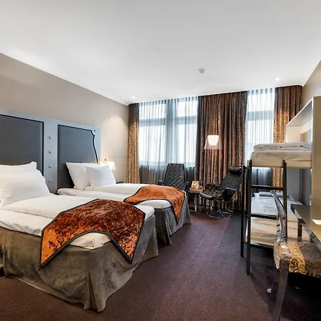 Clarion Ernst 4*