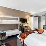 Hotel Clarion Ernst 4*