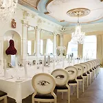 Clarion Ernst Hotel